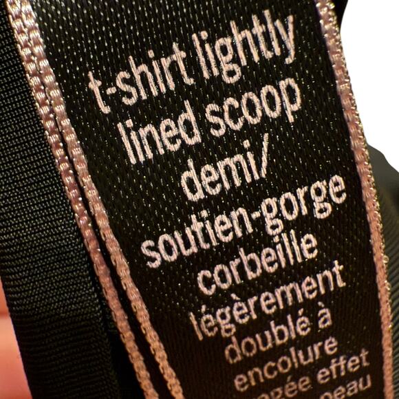 Victoria's Secret Black & White T-shirt lightly lined scoop demi bra 32C - Picture 8 of 8